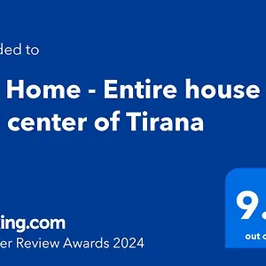 My - Entire House In The Center Of Appartamento Tirana